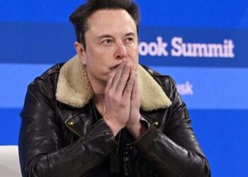 Cơn ác mộng của Tesla khiến các nhà đầu tư lạc quan nhất Phố Wall bắt đầu lo lắng