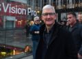 Hé lộ lịch trình dày đặc của Tim Cook giúp Apple gia tăng hiện diện tại Đông Nam Á
