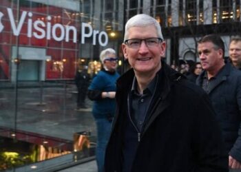 Hé lộ lịch trình dày đặc của Tim Cook giúp Apple gia tăng hiện diện tại Đông Nam Á