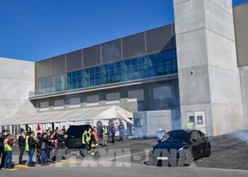 ​Tesla có khả năng sa thải hơn 10% nhân sự
