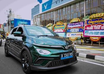 Giá bán VinFast VF e34 tại Indonesia rẻ hơn Việt Nam 215 triệu đồng