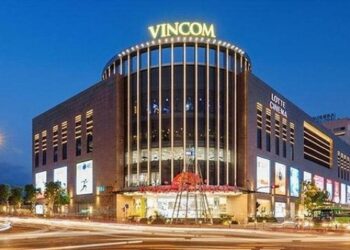 Xuất hiện 4 nhà đầu tư mới trong thương vụ Vincom Retail