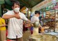 Hé lộ việc ‘giám khảo’ Michelin Guide nổi tiếng ngồi vỉa hè ăn cháo vịt