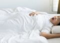 Đột quỵ khi thức dậy, dấu hiệu nhận biết là gì?