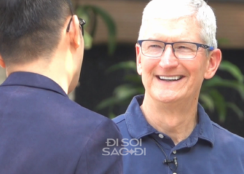 Tiếp tục cập nhật: CEO Tim Cook trò chuyện thân mật, vui vẻ chụp hình với thầy cô giáo Hà Nội