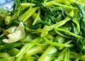 Rau muống ngon và bổ dưỡng nhưng những người này không nên ăn