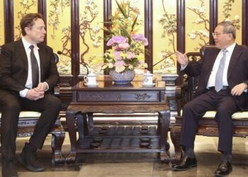 Elon Musk tới Trung Quốc tìm hướng mở cho công nghệ tự lái