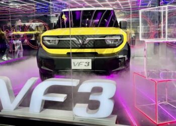 VinFast VF 3 thay thế xe máy, có khả thi?