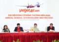 Doanh thu vận tải hàng không lần đầu vượt 53,7 nghìn tỷ đồng, Vietjet chia cổ tức 25% bằng tiền và cổ phiếu