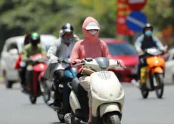 Những ngày nắng nóng đỉnh điểm: WHO khuyến cáo 8 việc cần làm ngay để làm mát cơ thể tự nhiên, đề phòng say nắng, say nóng