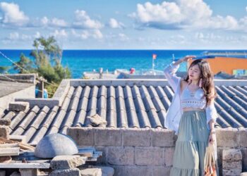 Sự thật bất ngờ về làng chài “Hometown Cha-Cha-Cha phiên bản Việt” ở đảo Phú Quý: Vừa buồn cười lại vừa dễ thương!