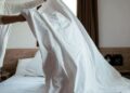 Ngủ dậy thấy dấu hiệu này trên giường, hãy cảnh giác với ung thư