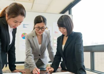 Đây là công việc được trả lương cao nhất Việt Nam tính đến năm 2023: Mỗi tháng lương trung bình 90 – 300 triệu đồng