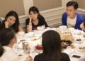Họp lớp cấp 3, tôi vô tình để lộ mức lương 70 triệu đồng/tháng: Về nhà, phát hiện bạn thân đã hủy kết bạn