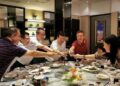 Tham gia họp lớp sau 10 năm, trở về nhà tôi lập tức rời nhóm chat và không hẹn gặp lại: Không phải so bì, tinh thần của tôi thoải mái, vui vẻ hẳn!