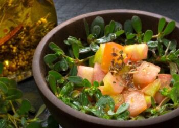 Loại rau giàu vitamin C gấp 16 lần mận khô, protein gấp 7,7 lần bí đao: Là “món trường thọ”, giúp làm trắng da