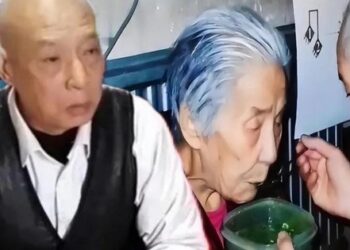 Chăm sóc cha mẹ hơn 50 năm, tưởng được hưởng trọn căn nhà do cả 2 viết di chúc để lại, người đàn ông lặng người khi nghe chị cả nói điều này
