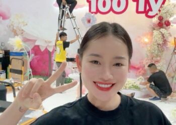 Doanh thu livestream đạt 100 tỷ, Quyền Leo Daily bỏ túi bao nhiêu tiền?