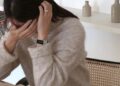 Giả vờ đi làm sau khi thất nghiệp, “khủng hoảng việc làm tuổi 35” ập đến, làm thế nào để bắt đầu lại cuộc đời?