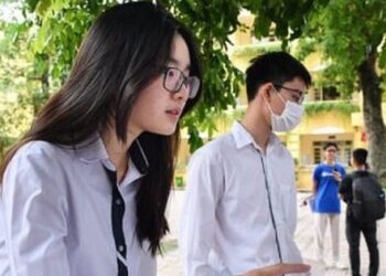 Hà Nội cấm các trường vận động học sinh không thi vào lớp 10 công lập