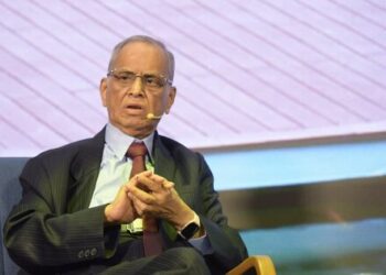 Tỷ phú Narayana Murthy: Tinh thần doanh nhân không phải là cha truyền con nối