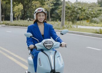 Hoa hậu Lương Thuỳ Linh bật mí 3 tips để có chuyến du lịch hè hoàn hảo