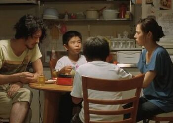 Điều đáng sợ nhất của một gia đình không phải là thiếu thốn tiền bạc, mà chính là 3 CÂU NÓI này của cha mẹ