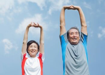 Hầu hết những người sống tới 80 tuổi thường không làm 5 điều này khi 60 tuổi
