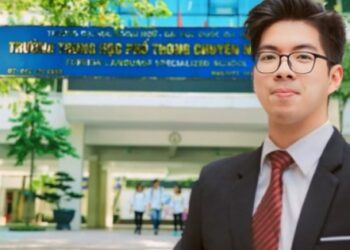 Từng nói không với trường chuyên, bà mẹ Hà Nội quay xe cho con thi vì “sự cố” bất ngờ: Giúp con thi đỗ dù không luyện thi ngày nào
