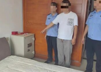 Người đàn ông phát hiện mất 5 lượng vàng để trong ngăn kéo, lập tức báo công an đến tận nhà điều tra: Chưa đầy 12 giờ đã tìm ra thủ phạm