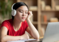 Ngành học cực hot, nhiều phụ huynh đổ xô đầu tư cho con: Nữ Tiến sĩ khuyên nên “bẻ lái”, thay đổi 1 điều để tương lai khỏi thất nghiệp