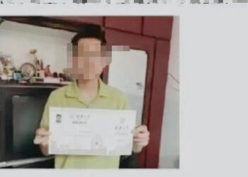 Mẹ lên mạng khoe con đỗ ĐH Thanh Hoa, không ai chúc mừng mà còn chỉ trích: Chỉ vài câu nói đã vạch trần lòng người