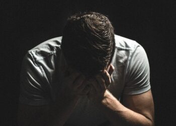 Bạn tôi đang ở đỉnh cao sự nghiệp bỗng phá sản chỉ sau một đêm, anh ấy đã chọn kết thúc cuộc sống: Khi tột cùng khó khăn tới đâu, xin đừng để tinh thần bị phá sản!