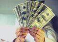 Từ tỷ phú Trung Quốc tới Warren Buffett đều phải trầm trồ thừa nhận: Kiếm tiền không khó, nhưng trước hết phải THÔNG SUỐT