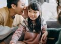 Kết quả khảo sát 40.000 hộ gia đình: 1 kiểu bố mẹ luôn có con cái đạt điểm cao, không phải nhờ gen hay tần suất học thêm