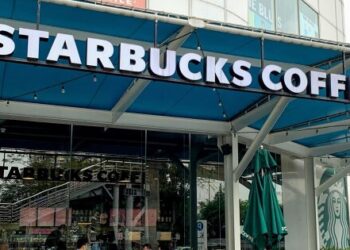 Starbucks lao vào cuộc chiến giảm giá chưa từng có tại Trung Quốc