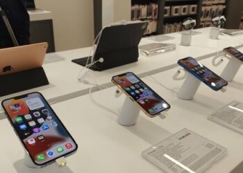 Miệt mài giảm giá giúp Apple tăng doanh số tại thị trường quan trọng