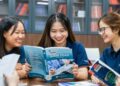Học sư phạm tiếng Anh hay tiếng Trung thu nhập sẽ cao hơn?