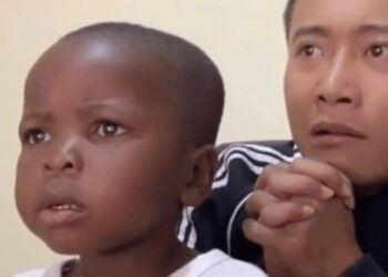 Mê tiếng Việt đến độ suýt bị hải quan sân bay giữ lại nhưng đây mới là tiếng mẹ đẻ của Lôi con, được nói nhiều thứ 6 thế giới