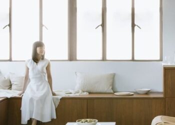 Tuân thủ 8 thói quen này sau tuổi 40 sẽ giúp bạn không “tiêu tiền bừa bãi”