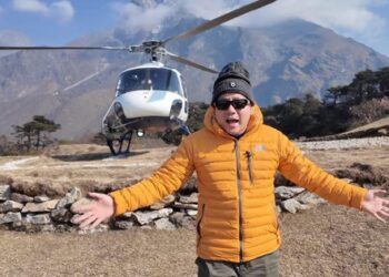 Khoa Pug “ném 1 tỷ qua cửa sổ”, đòi leo đỉnh Everest nhưng nửa đường lại quay về vì lí do khó đỡ