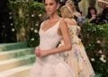 Nữ diễn viên quyến rũ hàng đầu thế giới tham dự Met Gala 2024: Lộng lẫy như nàng công chúa trong thiết kế mới