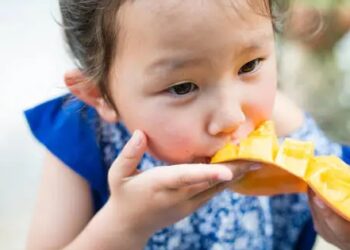 Nghiên cứu tâm lý: 1 đứa trẻ không thích làm 3 việc sau chứng tỏ lòng tự trọng cực thấp, cha mẹ cần can thiệp