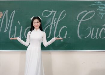 Hà Myo trở về thuở học trò với MV “Mùa hạ cuối”