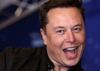 Như trò đùa: Tesla tuyển dụng lại nhân viên vừa bị đuổi chỉ vài hôm trước