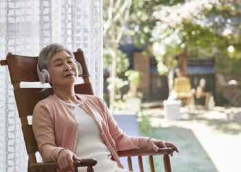 61 tuổi, sau khi nghỉ hưu, tôi quyết định ly hôn, dồn tiền tiết kiệm mua căn nhà 2 tỷ: Đó là lựa chọn đúng đắn nhất cuộc đời!