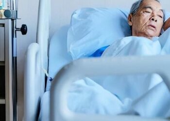 Tôi 68 tuổi, không có lương hưu, nhập viện 2 lần hiểu ra: ‘Con đàn cháu đống’ chưa chắc đã sướng, có khi trở thành nỗi bất hạnh không nói nên lời!
