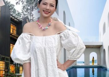 Á hậu Việt lấy chồng đại gia từng có 3 đời vợ rồi rút lui khỏi showbiz: Giờ toàn ở nhà biệt thự, hiếm có căn nào dưới 20 tỷ đồng