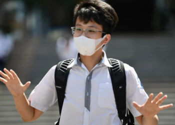 Đề thi Văn vào 10 năm 2024 Hà Nội: “Ứng xử thế nào trước mong đợi của những người thân yêu?”