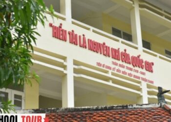 Ngôi trường trong “ồn ào phúc khảo” đang hot là trường chuyên top đầu miền Trung, giữ một kỷ lục về số giải HSG Quốc gia